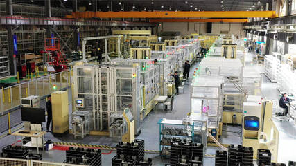 新松第4條新能源車載充電器大型生產(chǎn)線項(xiàng)目驗(yàn)收通過,發(fā)往歐洲!